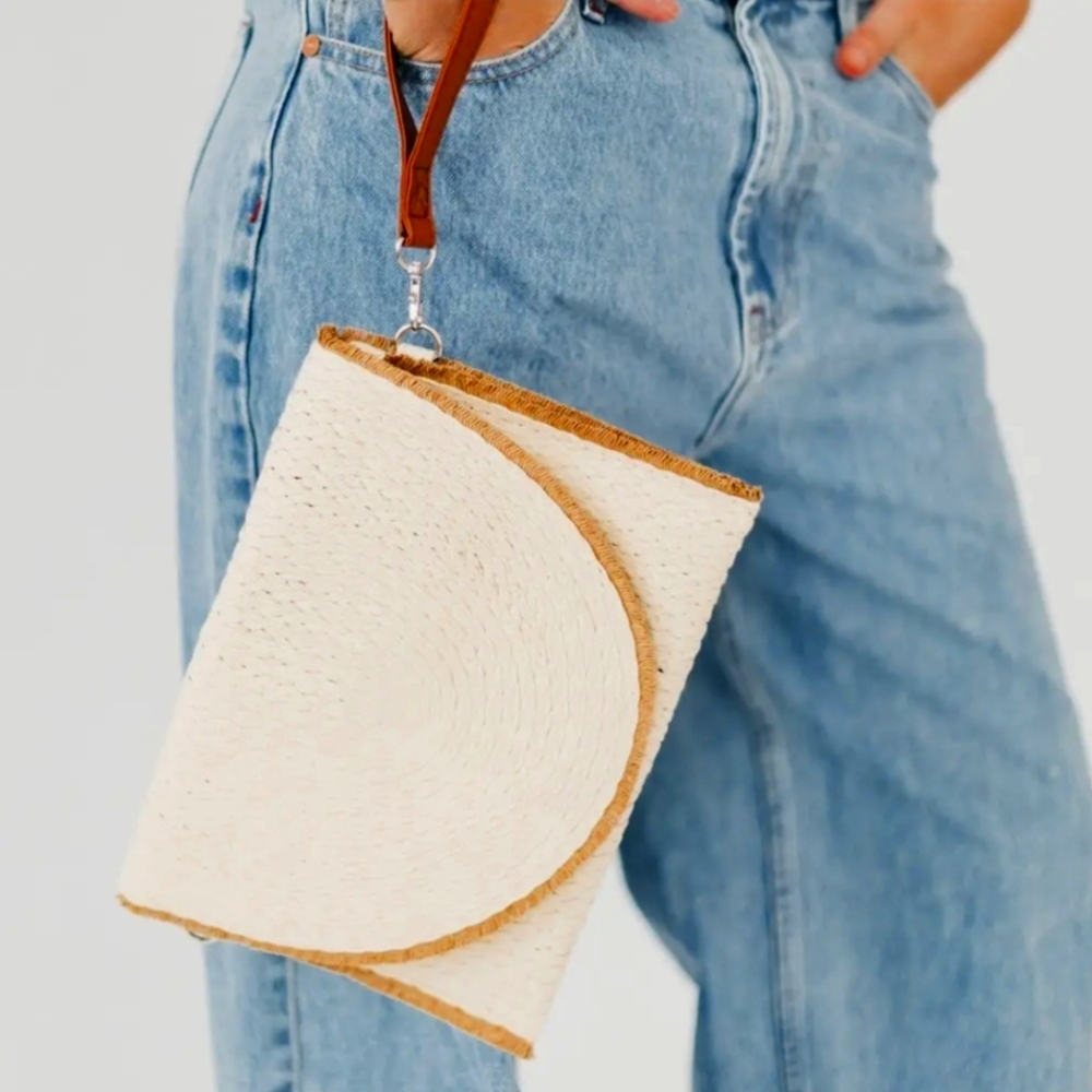 Turks and Caicos NWT Braided Straw Bag